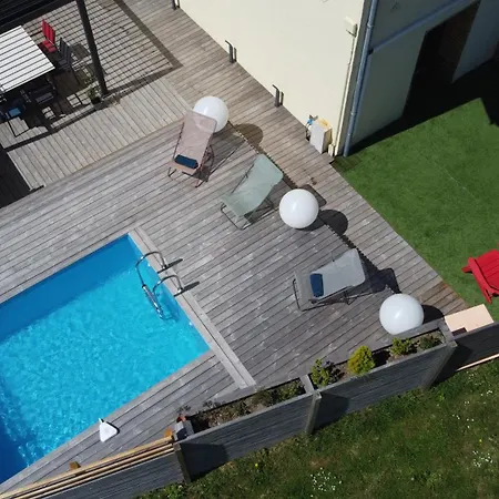 Appartement Avec Piscine & Terrasse Vue Montagne Annecy Exterior photo